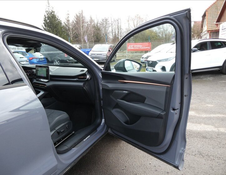 Cupra Terramar SUV 2,0 l 195 kw