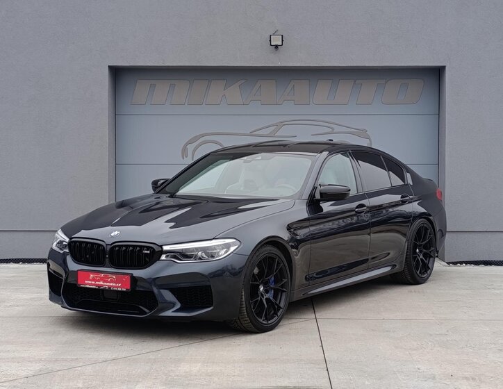 BMW M5 Sedan 4,4 l 460 kw