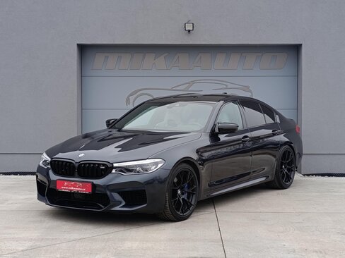 BMW M5 Sedan 4,4 l 460 kw