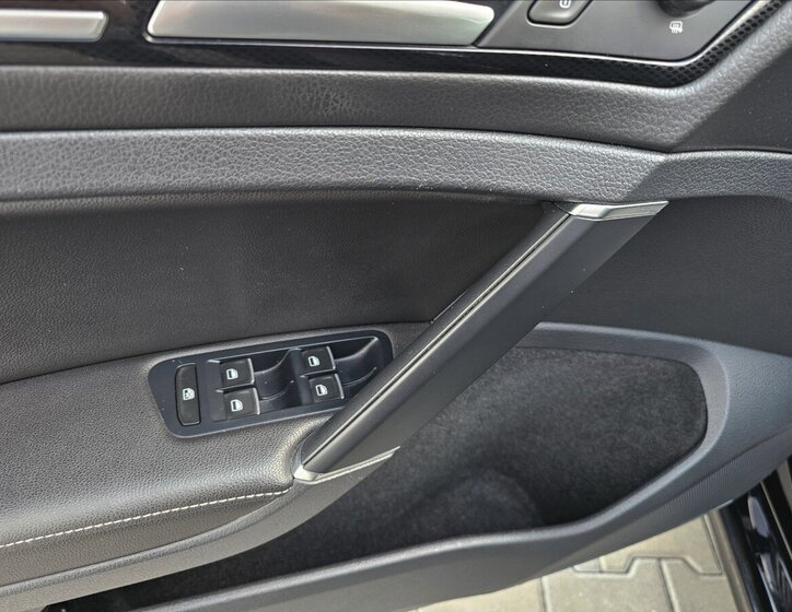 Volkswagen Golf Kombi 1,4 l 110 kw