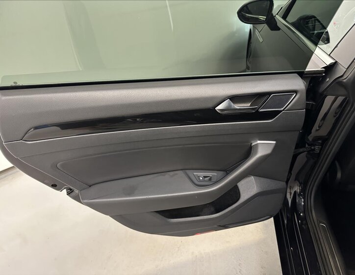 Volkswagen Arteon 31