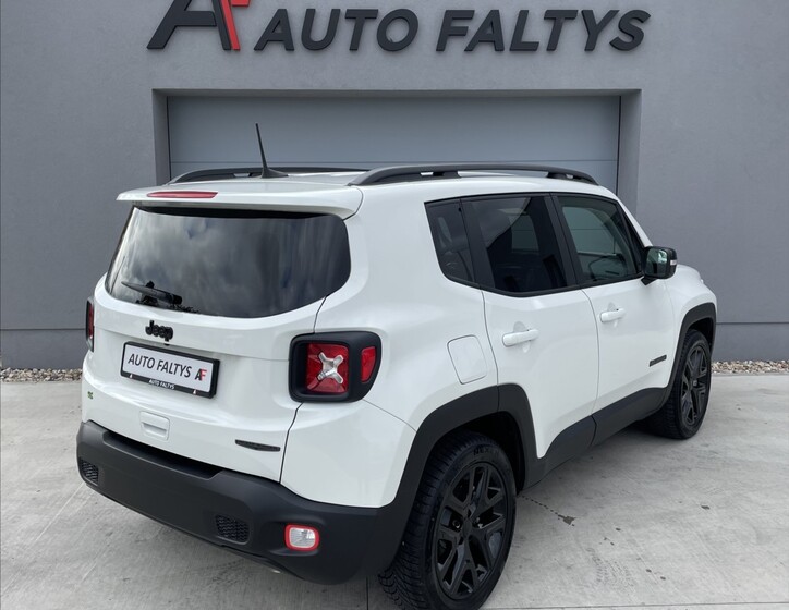 Jeep Renegade 3