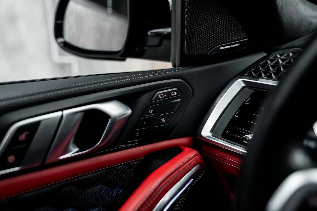 BMW X6 SUV / Terénní 4,4 l 460 kw