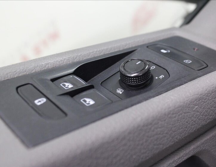 Volkswagen Transporter Ostatní 2,0 l 81 kw