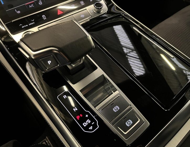 Audi Q7 SUV 3,0 l 250 kw