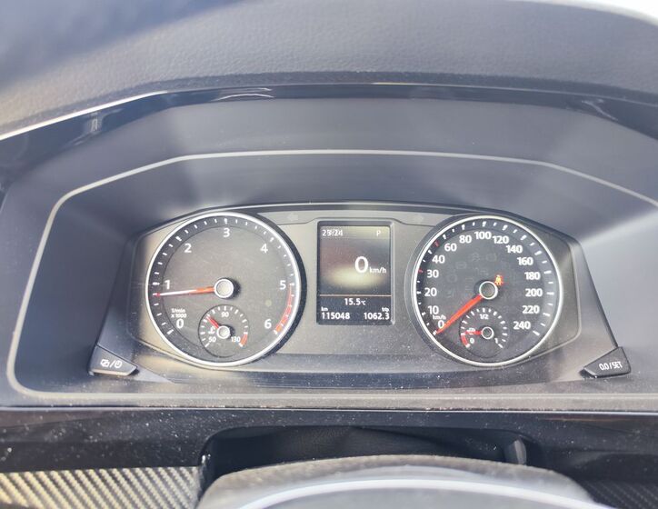 Volkswagen Multivan 21