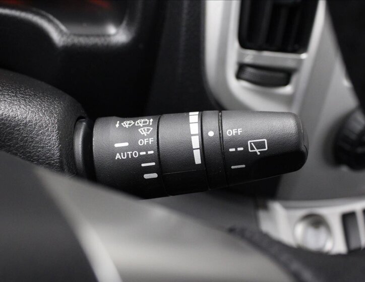 Nissan NV200 Kombi 1,5 l 81 kw