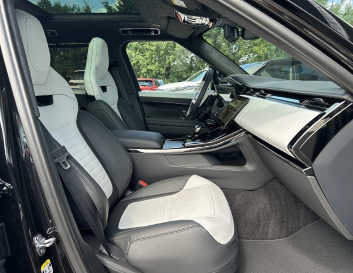 Land Rover Range Rover Sport 23