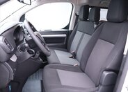 Toyota ProAce 9