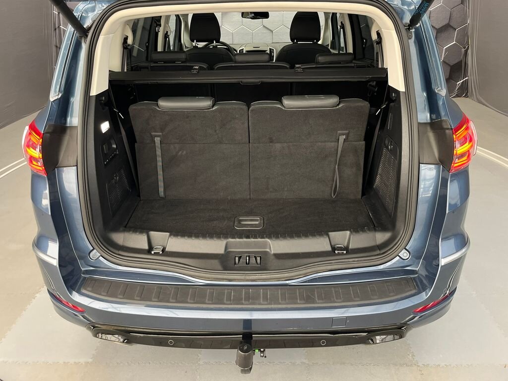 Ford S-MAX MPV 2,5 l 140 kw