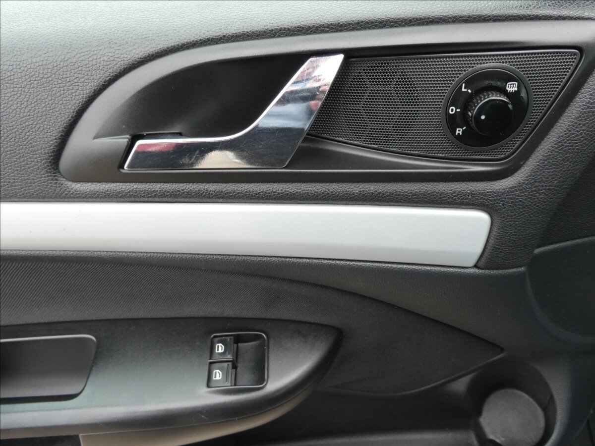 Škoda Octavia Sedan / Limuzína 1,6 l 75 kw