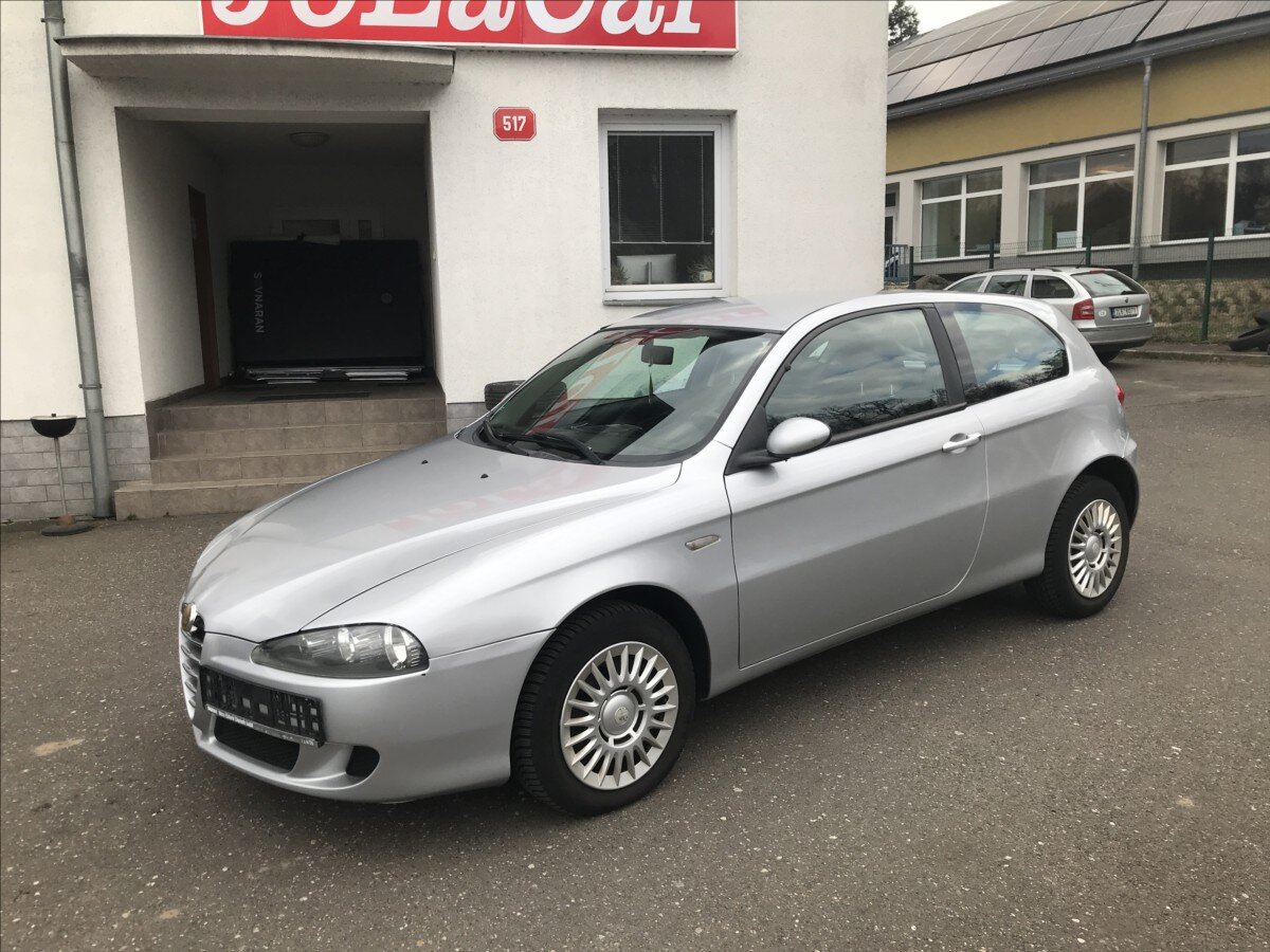 Alfa Romeo 147 Hatchback 77,0 77 kw