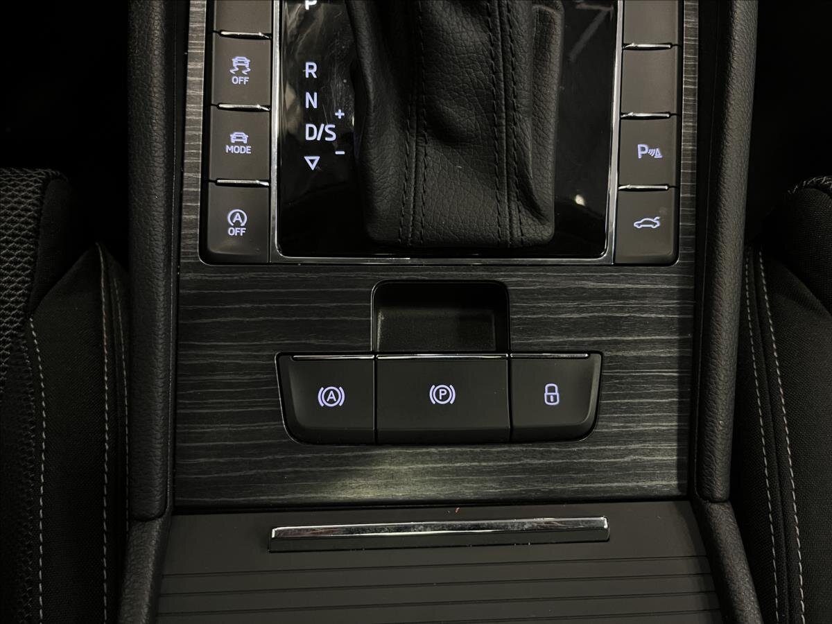 Škoda Superb Kombi 2,0 l 147 kw