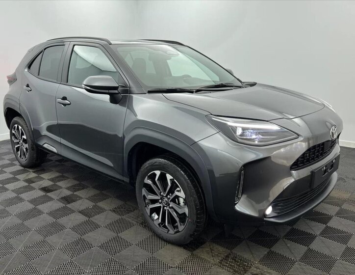 Toyota Yaris Cross SUV 1,5 l 96 kw