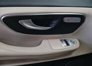 Mercedes-Benz Třídy V MPV 2,0 l 174 kw