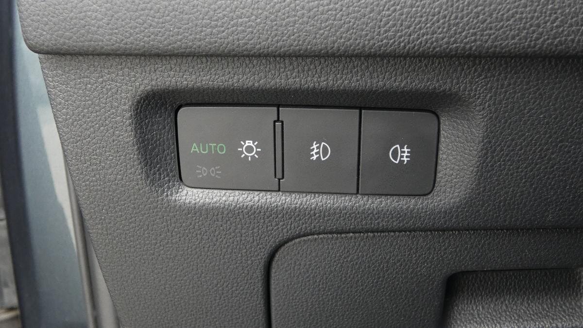 Škoda Octavia Sedan / Limuzína 2,0 l 85 kw