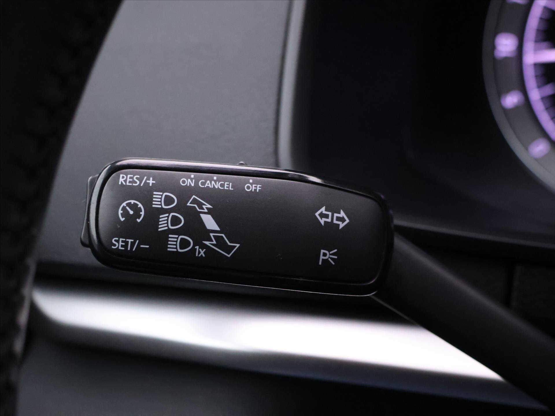 Škoda Karoq SUV / Terénní 2,0 l 85 kw