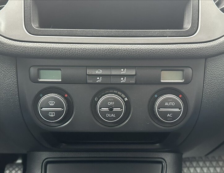 Volkswagen Tiguan SUV / Terénní 2,0 l 125 kw