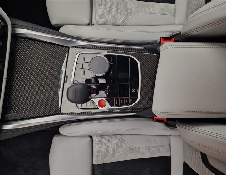 BMW M3 Sedan / Limuzína 3,0 l 390 kw