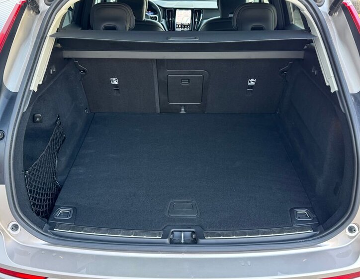 Volvo XC60 SUV / Terénní 2,0 l 184 kw