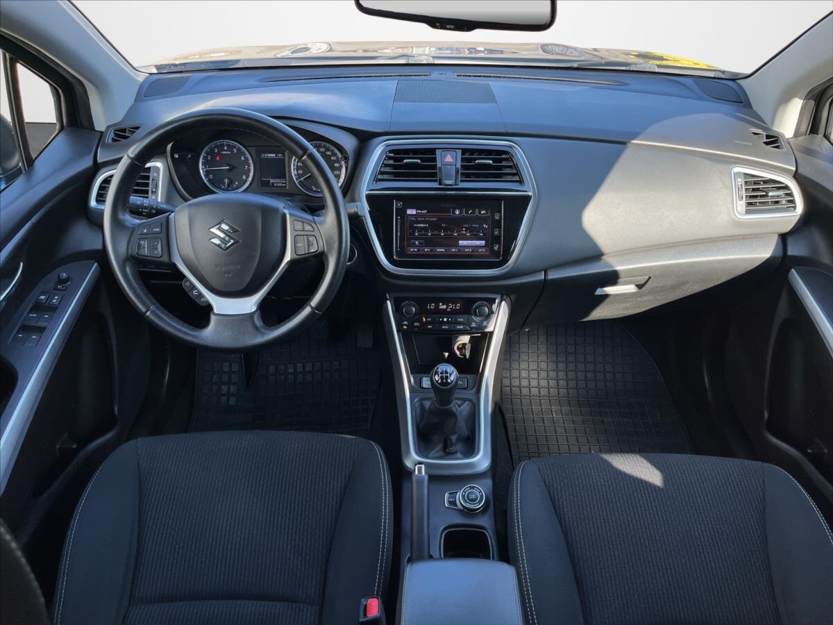 Suzuki SX4 S-Cross SUV / Terénní 998,0 82 kw