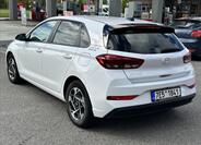 Hyundai i30 4