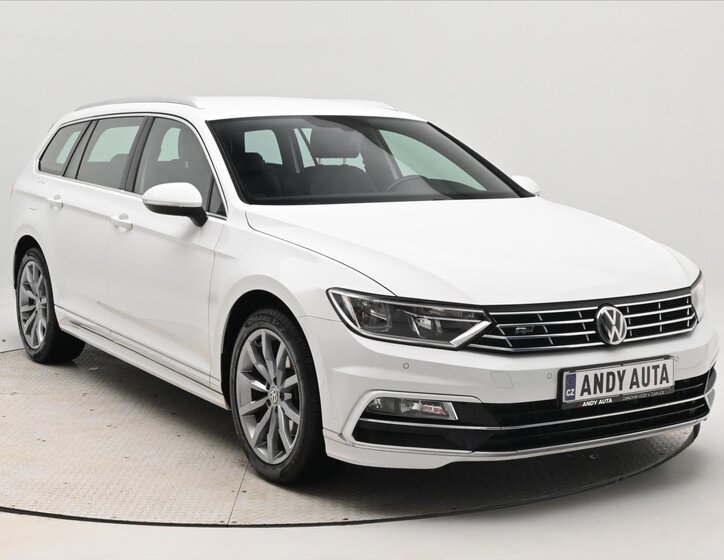 Volkswagen Passat Kombi 1,5 l 110 kw