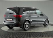 Volkswagen Touran MPV 1,5 l 110 kw