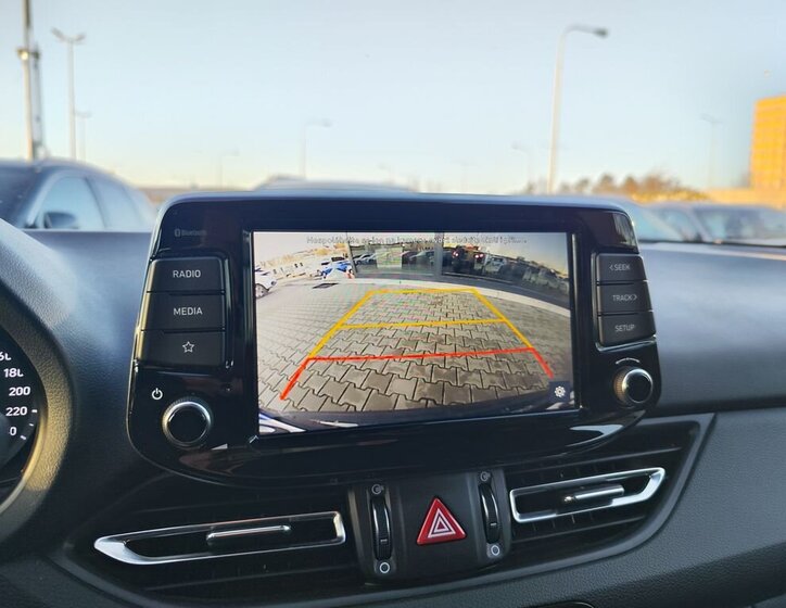 Hyundai i30 Kombi 998,0 88 kw