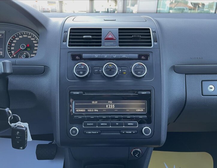 Volkswagen Touran MPV 1,6 l 77 kw