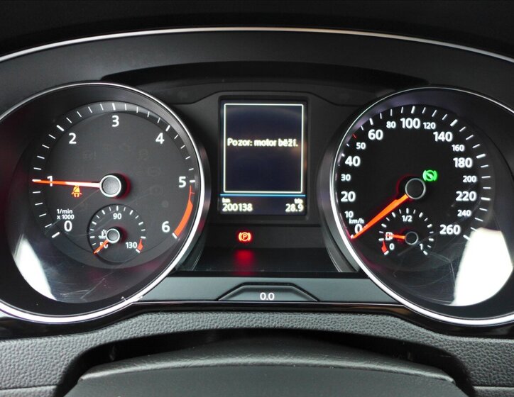 Volkswagen Passat Kombi 2,0 l 110 kw