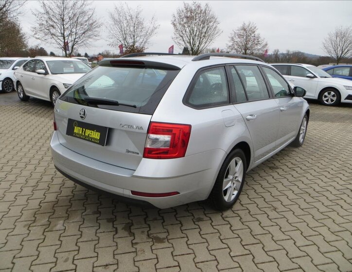 Škoda Octavia 8