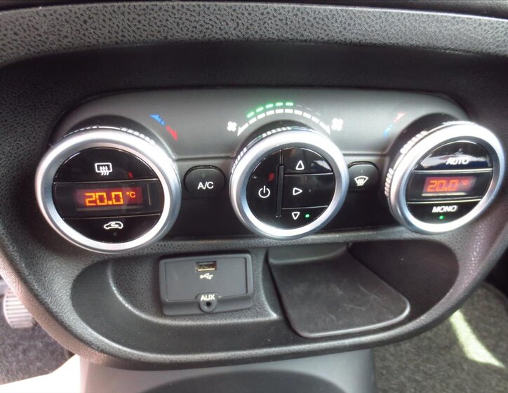 Fiat 500L Kombi 1,4 l 88 kw