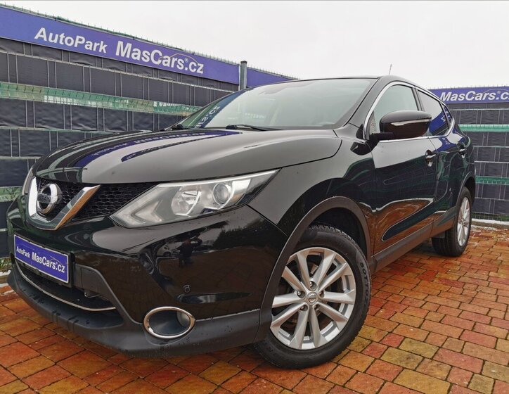 Nissan Qashqai SUV 1,6 l 96 kw
