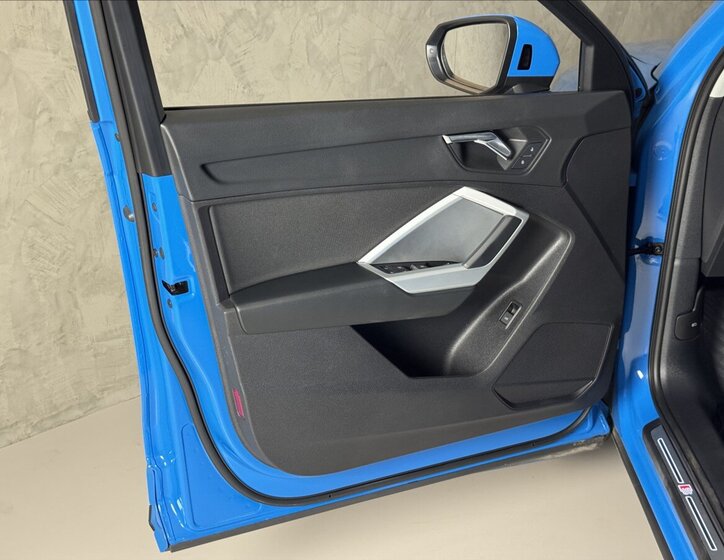 Audi Q3 SUV 2,0 l 110 kw