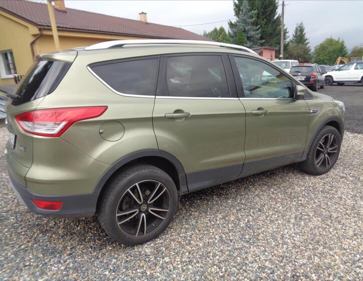 Ford Kuga 8