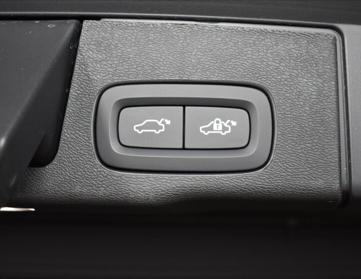 Volvo XC60 SUV 2,0 l 257 kw