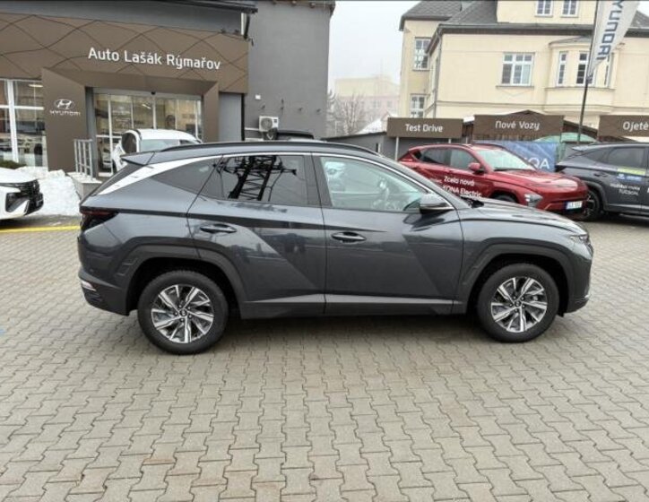 Hyundai Tucson SUV 1,6 l 132 kw