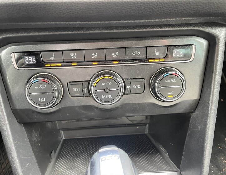 Volkswagen Tiguan SUV / Terénní 2,0 l 110 kw