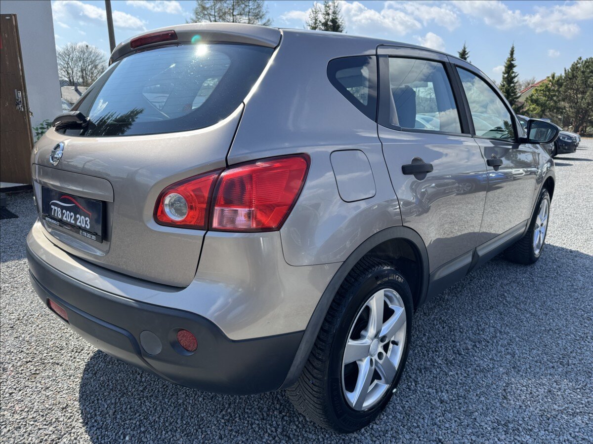Nissan Qashqai SUV / Terénní 1,6 l 84 kw