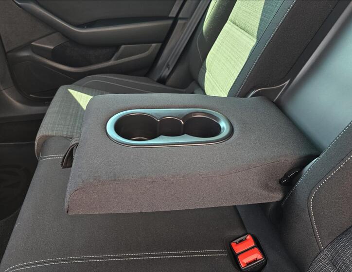 Volkswagen Passat 30