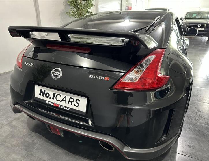 Nissan 370 Z 24