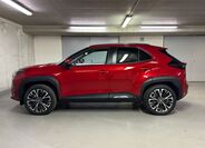 Toyota Yaris Cross 8