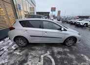Toyota Auris Hatchback 1,8 l 73 kw