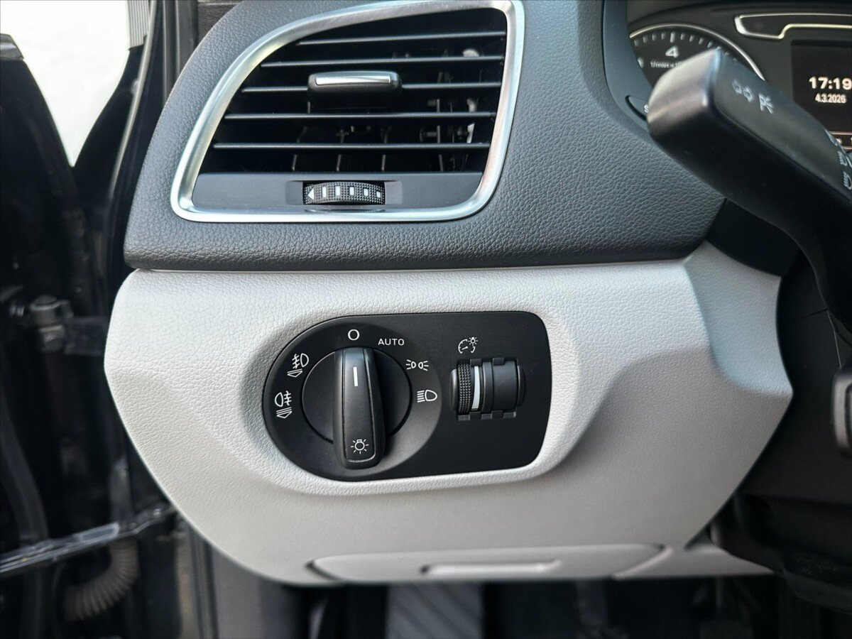 Audi Q3 Kombi 2,0 l 125 kw