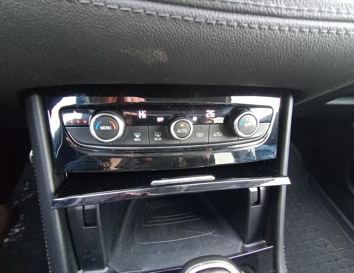 Opel Grandland Ostatní 2,0 l 130 kw