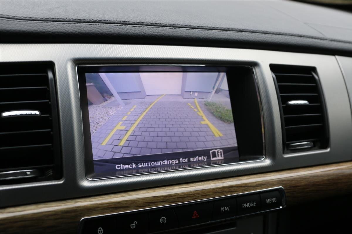 Jaguar XF Kombi 3,0 l 177 kw