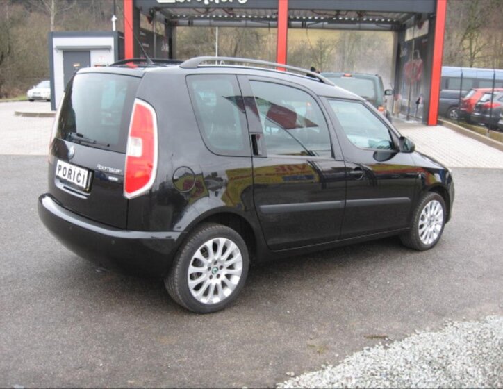 Škoda Roomster Kombi 1,4 l 63 kw