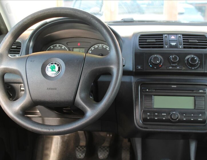Škoda Fabia 10