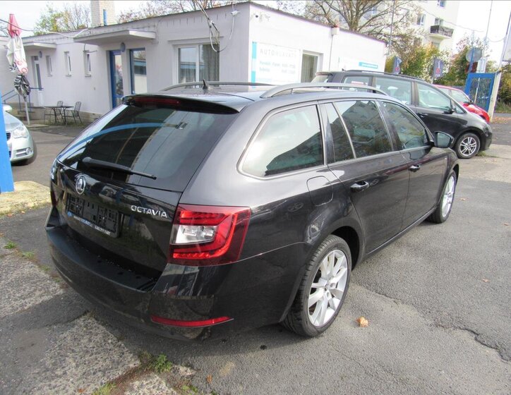 Škoda Octavia 6